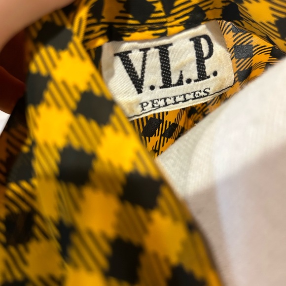VLP Petites 1980s top - Picture 5 of 5